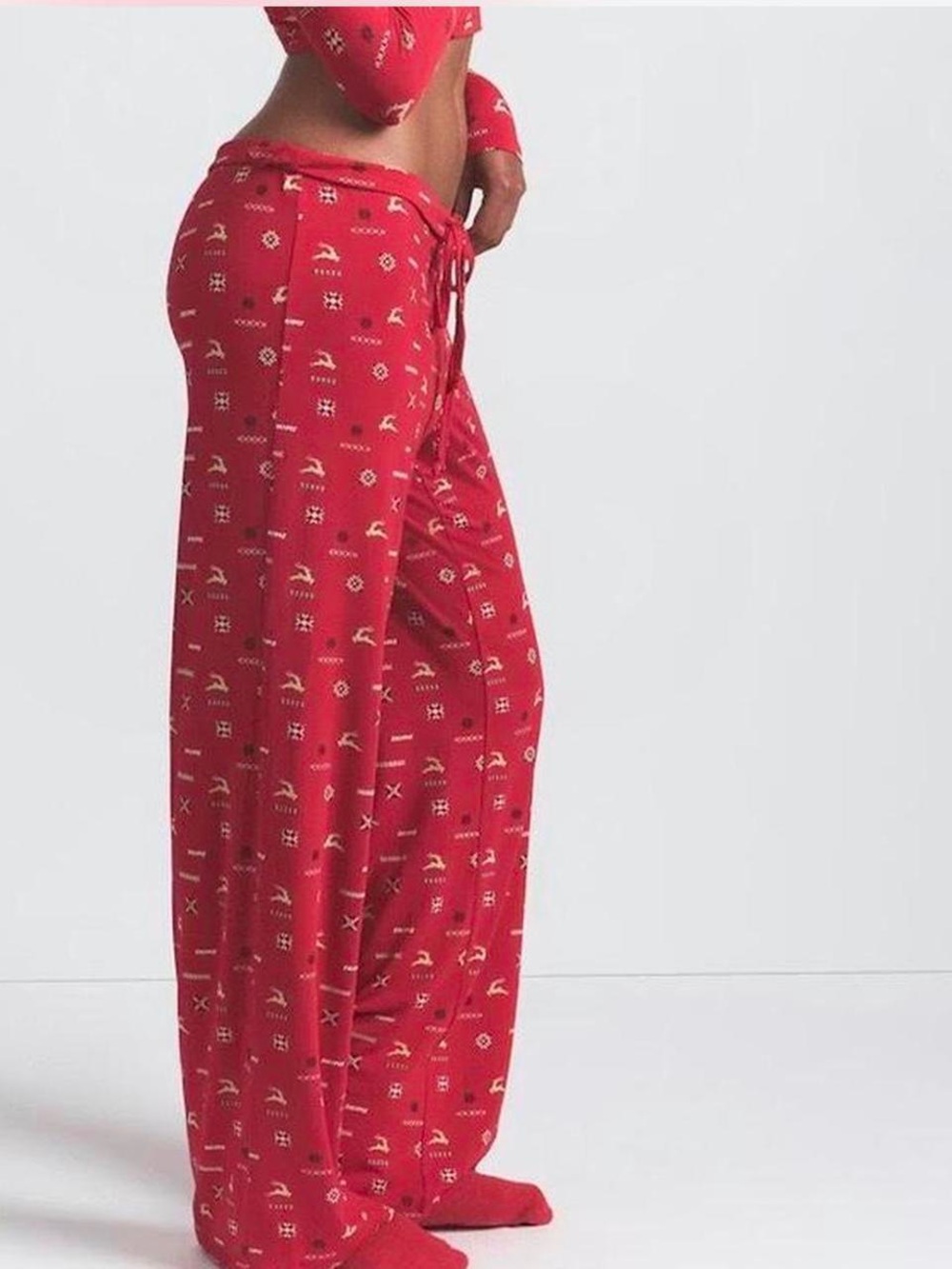 Skims Red Holiday Print Lounge Pants 🦌 NWOT